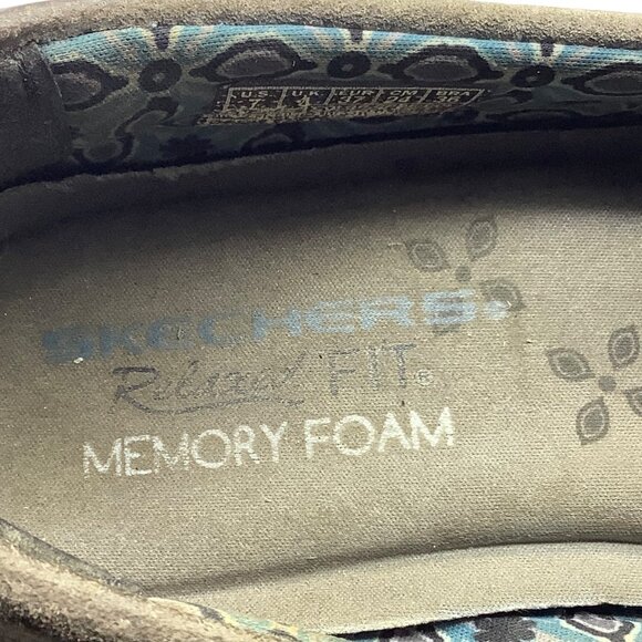 Skechers Women Leather Relaxed Fit Memory Foam Gray Loafers Size 7 US - Picture 4 of 7